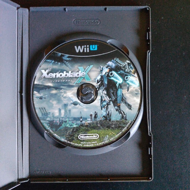 Wii U(ウィーユー)のXenobladeX（ゼノブレイドクロス） Wii U エンタメ/ホビーのゲームソフト/ゲーム機本体(家庭用ゲームソフト)の商品写真