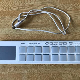 コルグ(KORG)のKORG nanoPAD2(MIDIコントローラー)