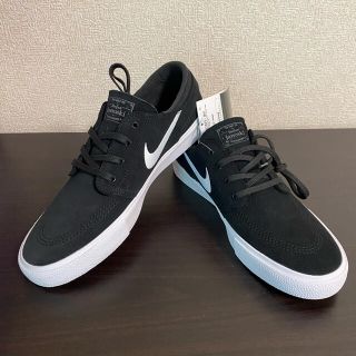 ナイキ(NIKE)のNIKE ナイキ SB ズーム ステファン ジャノスキー RM 新品 未使用(スニーカー)