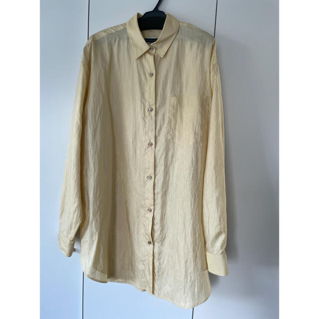 BEAUTY&YOUTH UNITED ARROWS(ビューティアンドユースユナイテッドアローズ)のROKU NYLON SILK SHIRT イエロー　美品 レディースのトップス(シャツ/ブラウス(長袖/七分))の商品写真