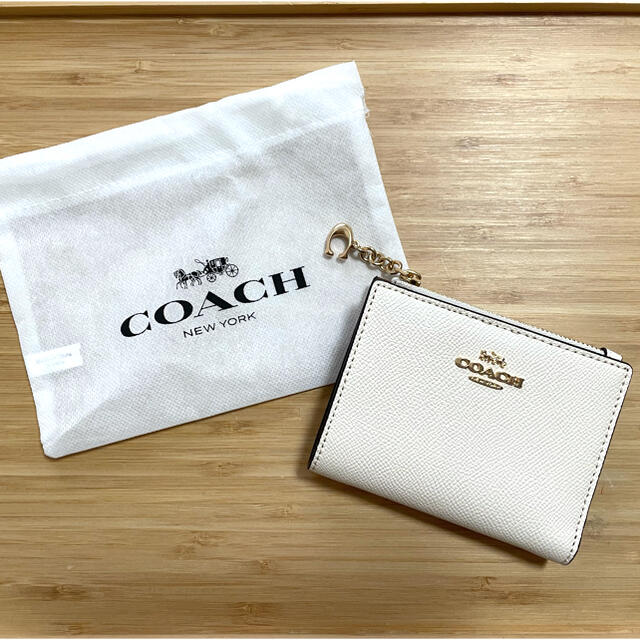 手頃価格 みき様専用【新品未使用】COACH コーチ 財布 二つ折り