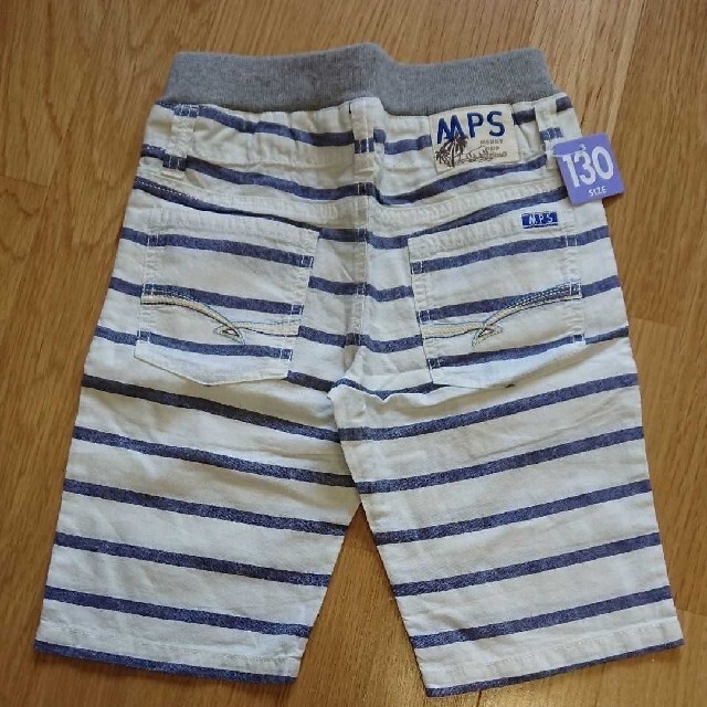 MPS(エムピーエス)の【新品】MPS ボーダー ハーフパンツ 130 キッズ/ベビー/マタニティのキッズ服男の子用(90cm~)(パンツ/スパッツ)の商品写真