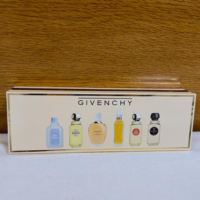 Givenchy ミニ香水セット