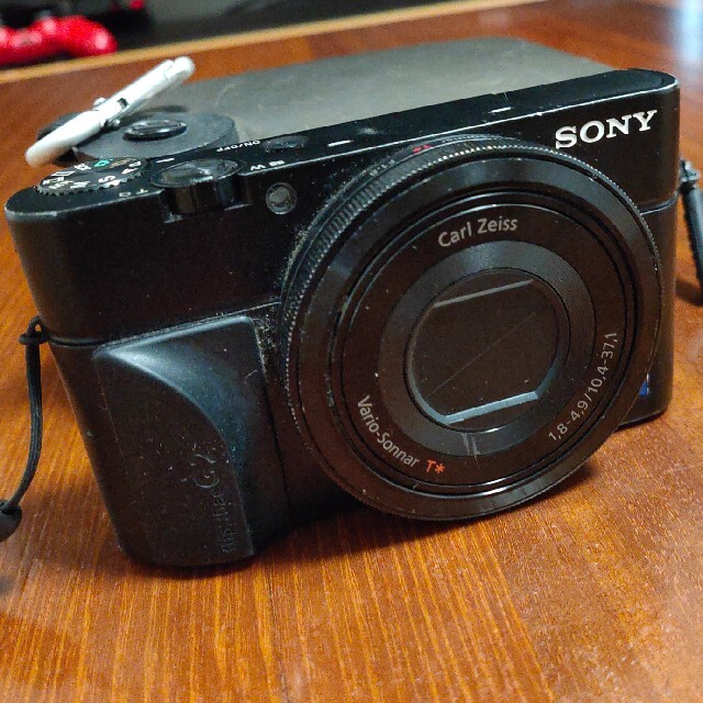 SONY(ソニー)のsony 中古コンデジ スマホ/家電/カメラのカメラ(コンパクトデジタルカメラ)の商品写真