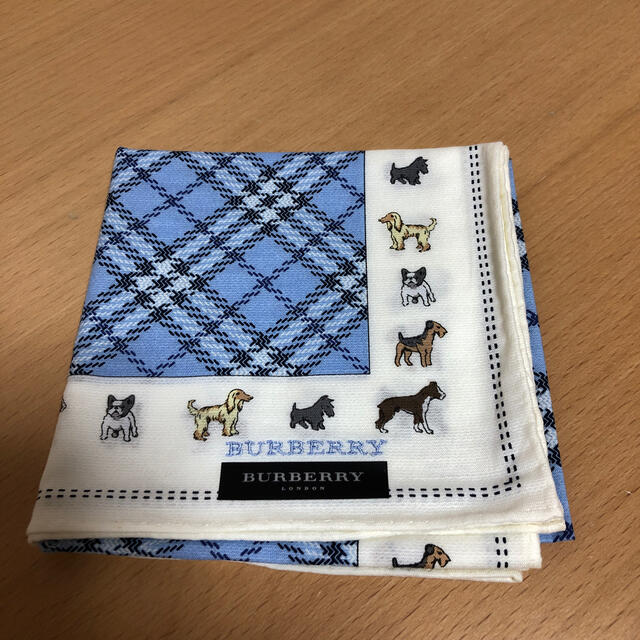 BURBERRY(バーバリー)のバーバリー　ハンカチ2枚 ハンドメイドのファッション小物(ハンカチ/バンダナ)の商品写真