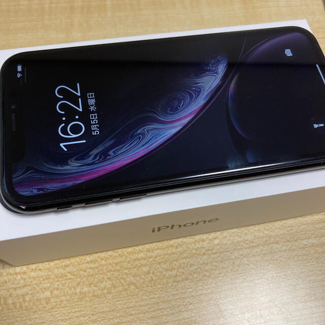 iPhone XR 64G ブラック　背面割れ