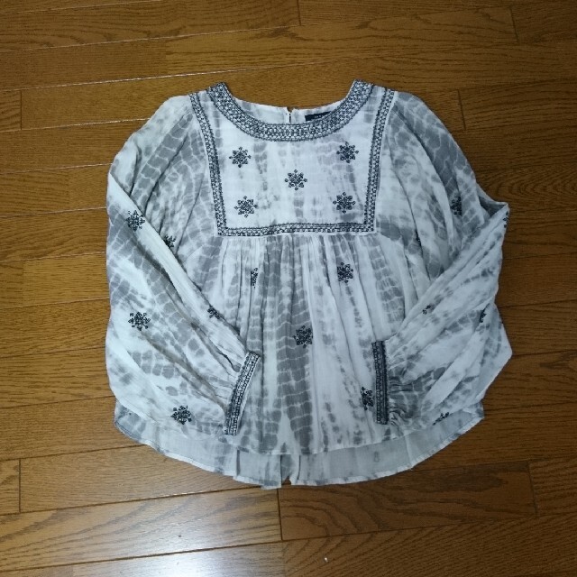 ZARA(ザラ)のはなさん専用  ZARA ブラウス レディースのトップス(シャツ/ブラウス(長袖/七分))の商品写真