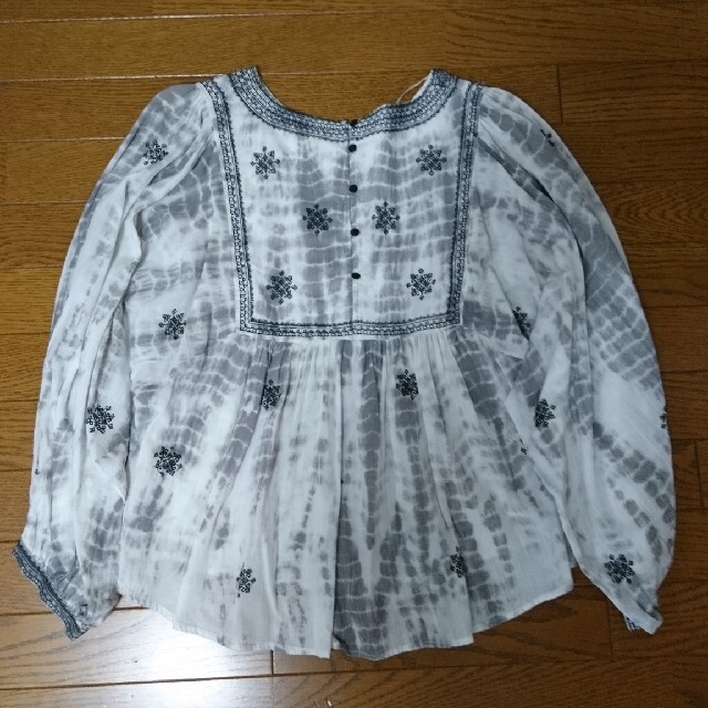 ZARA(ザラ)のはなさん専用  ZARA ブラウス レディースのトップス(シャツ/ブラウス(長袖/七分))の商品写真