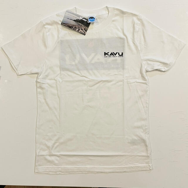 KAVU(カブー)のKAVU 日本未発売　バックロゴTシャツ　　メンズSサイズ メンズのトップス(Tシャツ/カットソー(半袖/袖なし))の商品写真