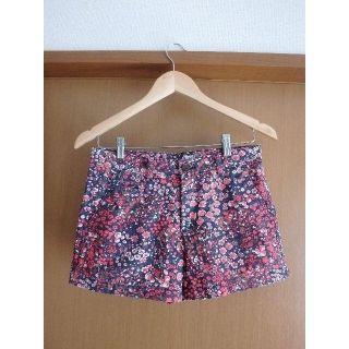 ギャップ(GAP)のGAP ショートパンツ 花柄 春夏秋(ショートパンツ)