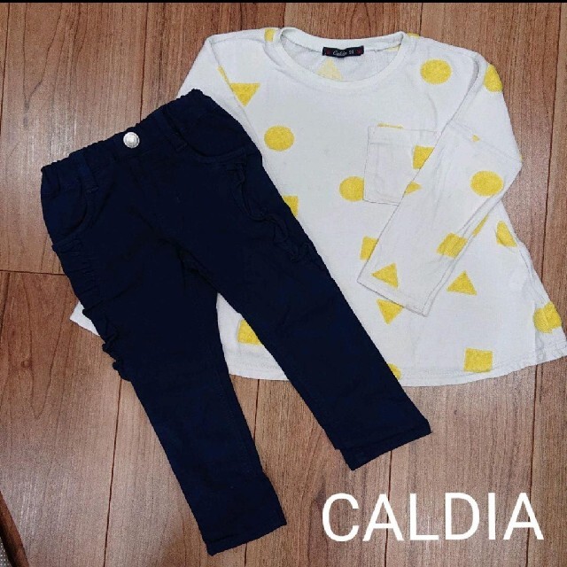 CALDia(カルディア)のCALDIA トップス&パンツセット  キッズ/ベビー/マタニティのキッズ服女の子用(90cm~)(Tシャツ/カットソー)の商品写真