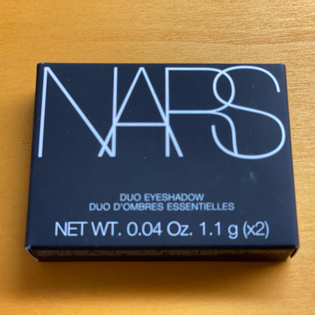 NARS(ナーズ)のNARSデュオアイシャドー #3915 ローズゴールド／ゴールデンブラックベリー コスメ/美容のベースメイク/化粧品(アイシャドウ)の商品写真