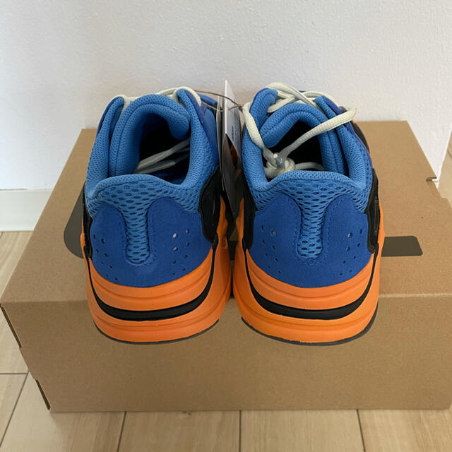 adidas(アディダス)のyeezy boost 700 bright blue メンズの靴/シューズ(スニーカー)の商品写真