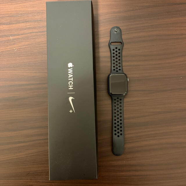 アップルウォッチApple Watch 4 スペースグレー　アルミケース　44MM