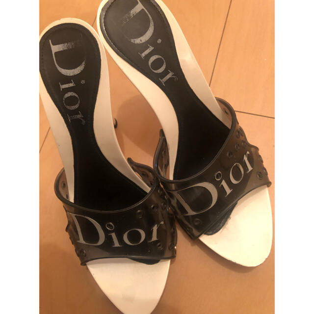 Christian Dior(クリスチャンディオール)のDior ❤︎ 靴 レディースの靴/シューズ(サンダル)の商品写真