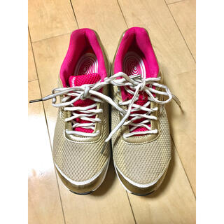 リーボック(Reebok)のスニーカー　Reebok EASYTONE 23.5(スニーカー)