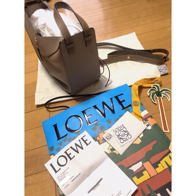 ハンドバッグLOEWE ロエベ ハンモック スモール サンド ベージュ