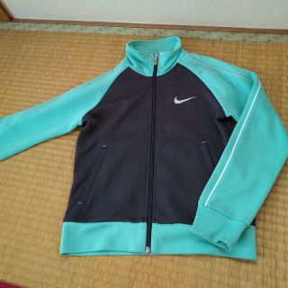 ナイキ(NIKE)のナイキ上着　ジャージ(ジャケット/上着)