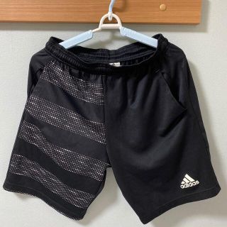 アディダス(adidas)のadidas ハーフパンツ L(ウェア)