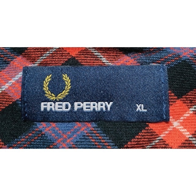 FRED PERRY(フレッドペリー)のFRED PERRY フレッドペリー ジャケット メンズのジャケット/アウター(ブルゾン)の商品写真