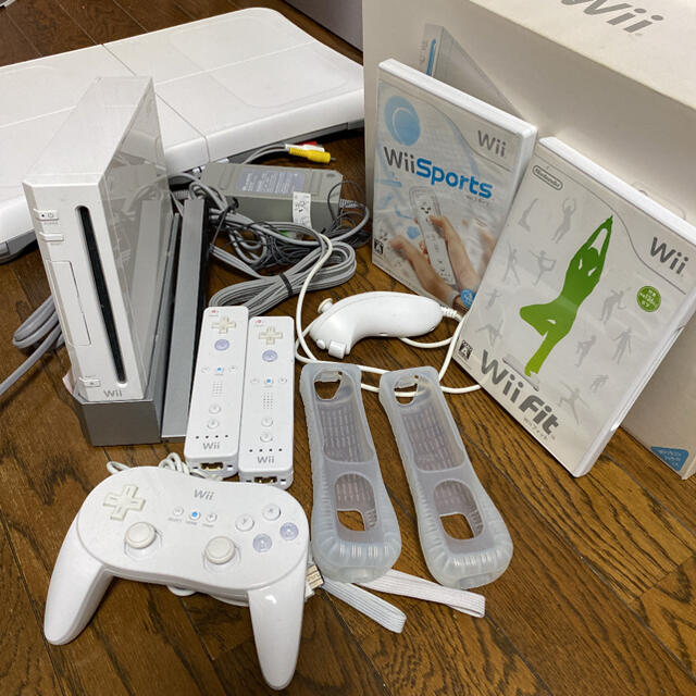 Nintendo Wii 本体　バランスWiiボード コントローラー　セット