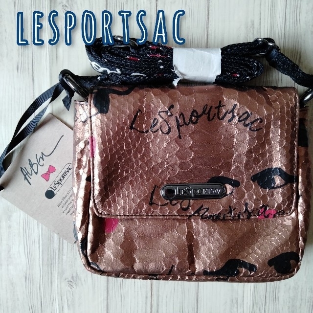 LeSportsac(レスポートサック)の【新品・タグ付き】LeSportsac(レスポートサック)　ショルダーバッグ レディースのバッグ(ショルダーバッグ)の商品写真