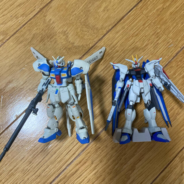 ガンダムスタンダード　 エンタメ/ホビーのおもちゃ/ぬいぐるみ(模型/プラモデル)の商品写真