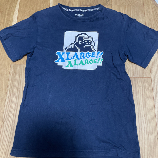 XLARGE(エクストララージ)のmasaya様おまとめXLARGEグリーンのプリントTシャツSサイズ難あり メンズのトップス(Tシャツ/カットソー(半袖/袖なし))の商品写真