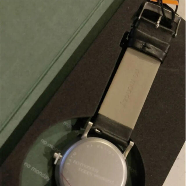 Daniel Wellington(ダニエルウェリントン)の値下げ ノーマンデー no monday 腕時計 40m メンズの時計(腕時計(アナログ))の商品写真
