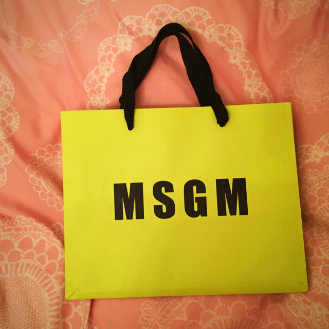MSGM(エムエスジイエム)の送料込 MSGM ショップバック 小 レディースのバッグ(ショップ袋)の商品写真