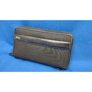 トゥミ(TUMI)の【送料込】TUMI　財布／ダブルジップ(長財布)