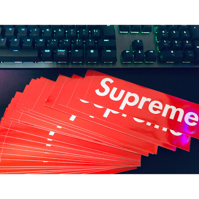 Supreme(シュプリーム)のSupreme Sticker メンズのファッション小物(その他)の商品写真