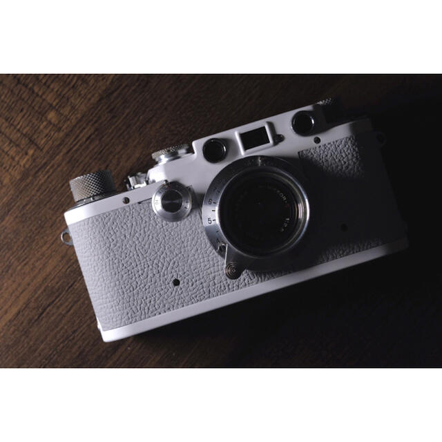 LEICA(ライカ)の完動品 美品 ライカ Leica iiif  ホワイトライトグレー 後塗 スマホ/家電/カメラのカメラ(フィルムカメラ)の商品写真