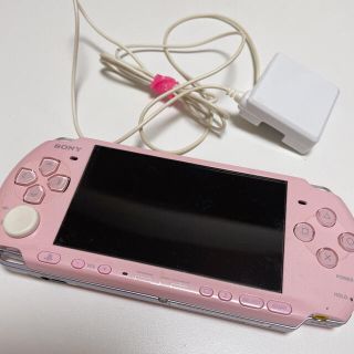 プレイステーションポータブル(PlayStation Portable)のPSP本体ピンク(携帯用ゲーム機本体)