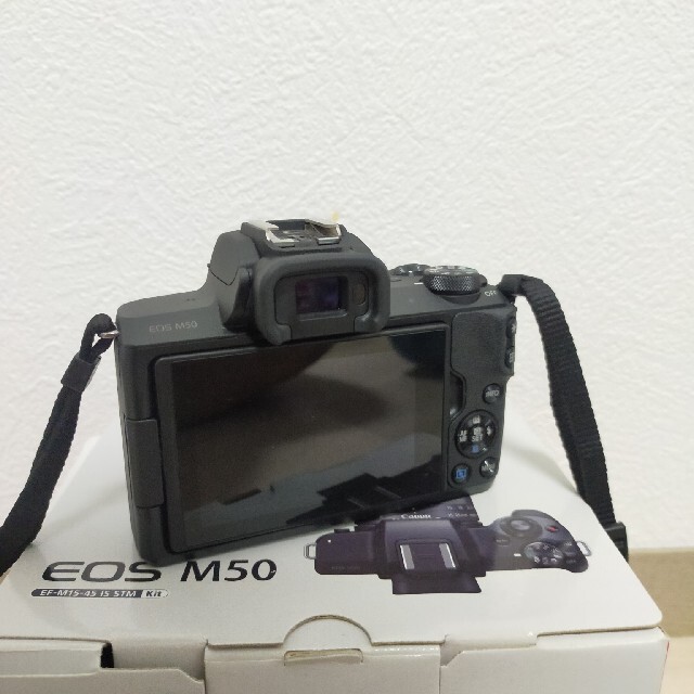 Canon(キヤノン)のEOS M50  スマホ/家電/カメラのカメラ(ミラーレス一眼)の商品写真