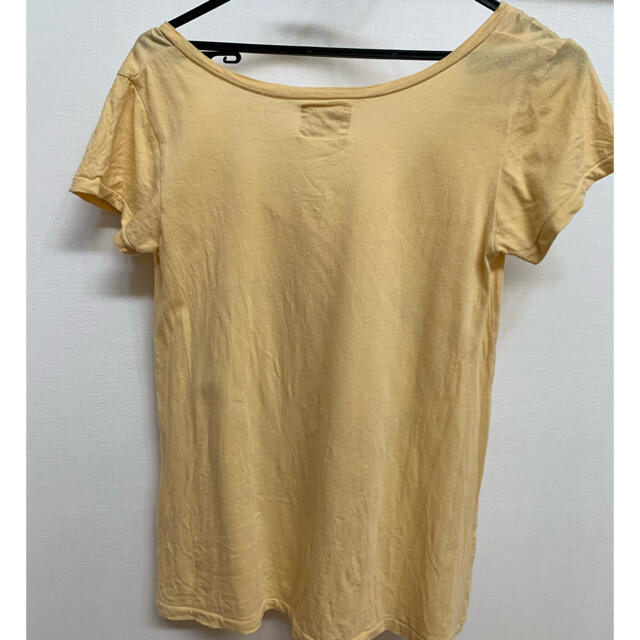 Daisy(デイジー)のdeicy VネックTシャツ レディースのトップス(Tシャツ(半袖/袖なし))の商品写真