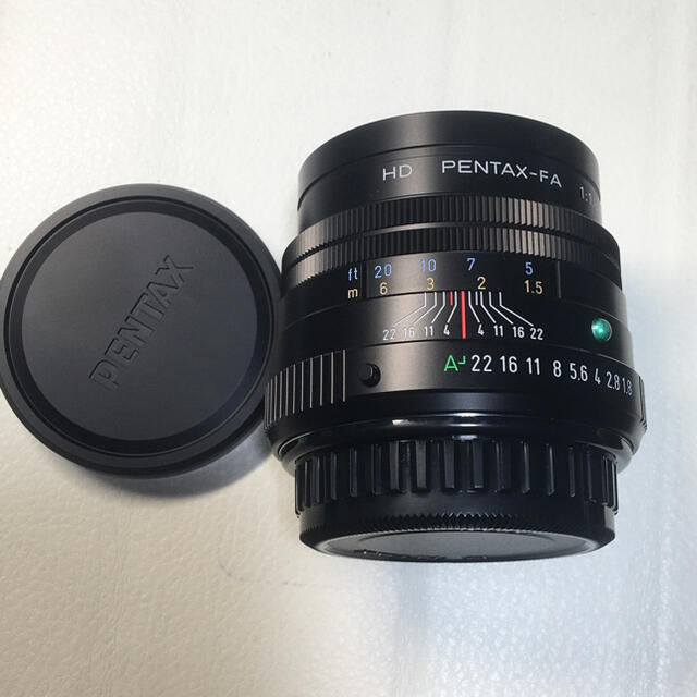 PENTAX(ペンタックス)のPENTAX HD FA 77mm f1.8 limited スマホ/家電/カメラのカメラ(レンズ(単焦点))の商品写真