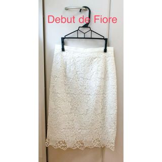 デビュードフィオレ(Debut de Fiore)のDebut de Fiore レーススカート　ホワイト　36(S)(ひざ丈スカート)