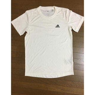 アディダス(adidas)の白アディダスTシャツ(Tシャツ/カットソー(半袖/袖なし))