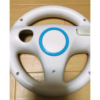 ウィー(Wii)のマリオカートハンドル一個(家庭用ゲーム機本体)