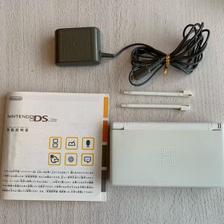 ニンテンドーDS(ニンテンドーDS)のニンテンド-DS LITE クリスタルホワイト 本体　充電器(携帯用ゲーム機本体)