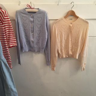 ミュウミュウ(miumiu)の最終価格🕯miumiu heart cardigan.(カーディガン)