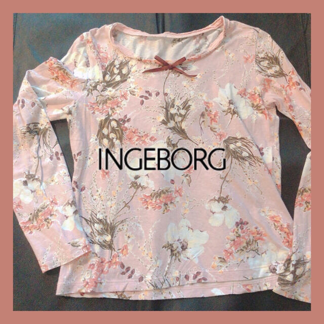 INGEBORG(インゲボルグ)の【美品】インゲボルグ　花柄カットソー　トップス レディースのトップス(カットソー(長袖/七分))の商品写真