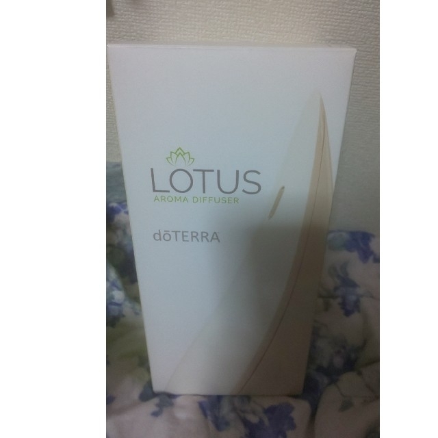 お値下げ【新品・未使用】ドテラ　ロータスディフューザー　Lotus コスメ/美容のリラクゼーション(アロマディフューザー)の商品写真