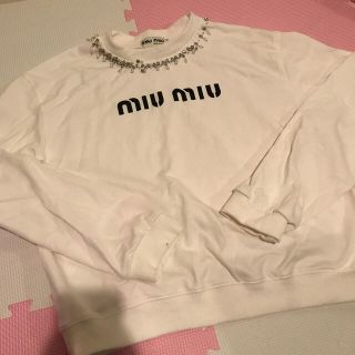 MIU MIU  美品　襟付き裏起毛トレーナー