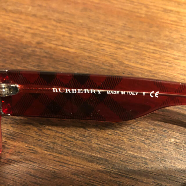 BURBERRY(バーバリー)のBurberry バーバリー サングラス レディースのファッション小物(その他)の商品写真