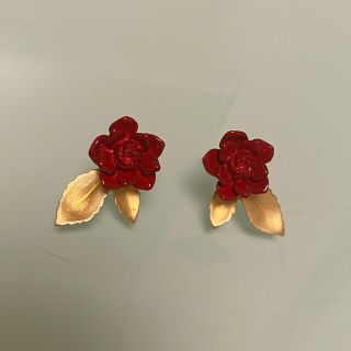 スタージュエリー(STAR JEWELRY)のスタージュエリー フラワーピアス(ピアス)