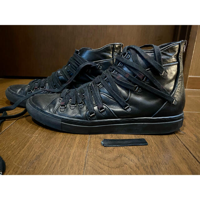 RAF SIMONS(ラフシモンズ)のRAF SIMONS ラフシモンズ 多重シューレース スニーカー ブラック 41 メンズの靴/シューズ(スニーカー)の商品写真