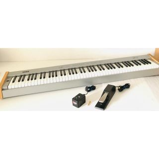コルグ(KORG)の【動作OK】KORG SP-100 デジタル ピアノ　88鍵盤(キーボード/シンセサイザー)