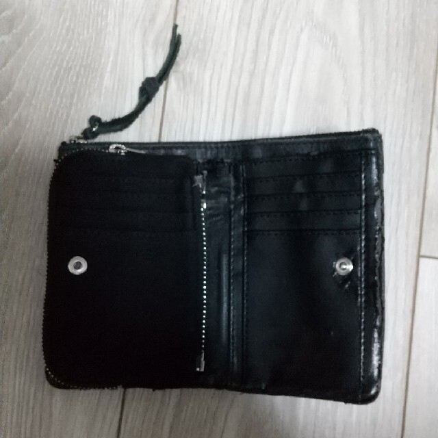 二つ折り財布 メンズのファッション小物(折り財布)の商品写真